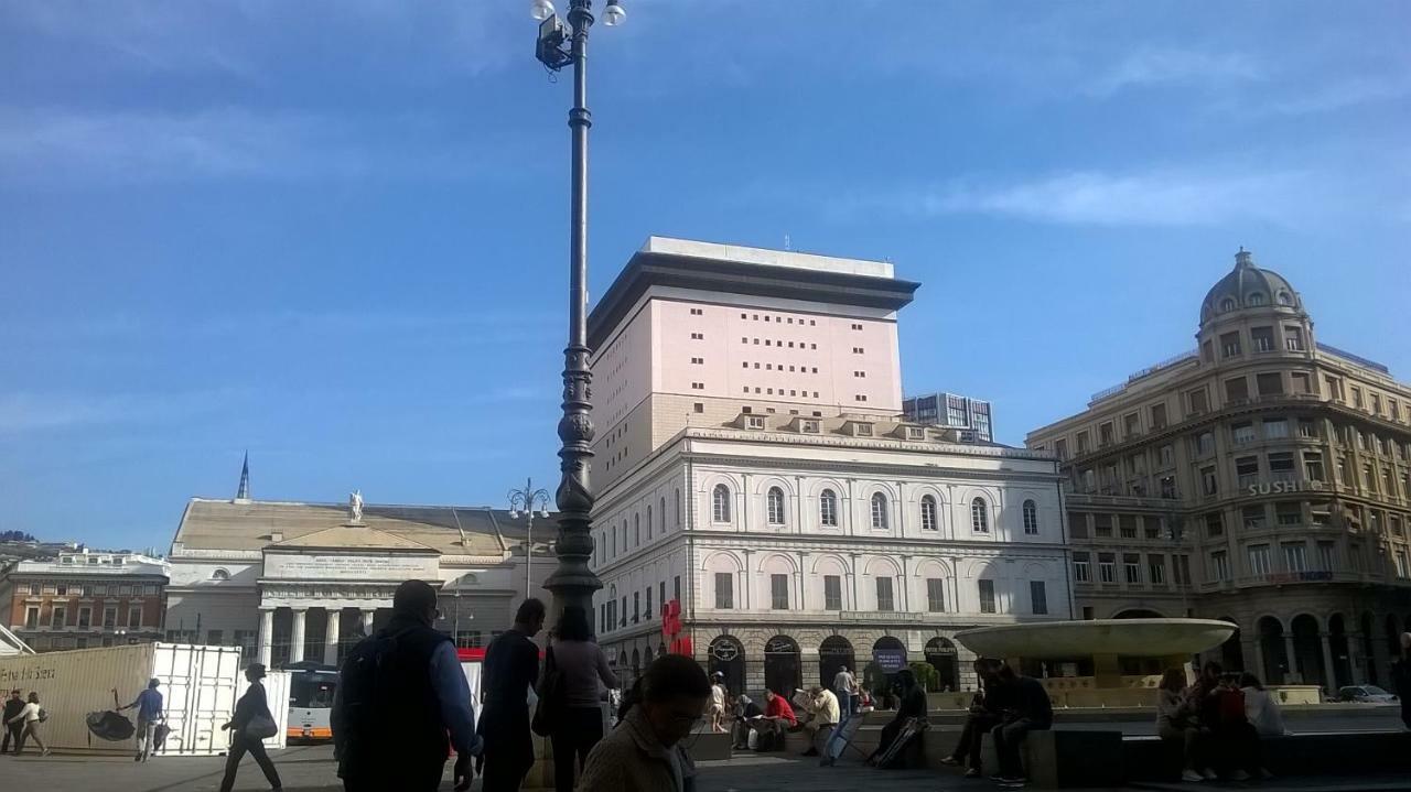 La Casa Accanto Al Duomo Génova Exterior foto